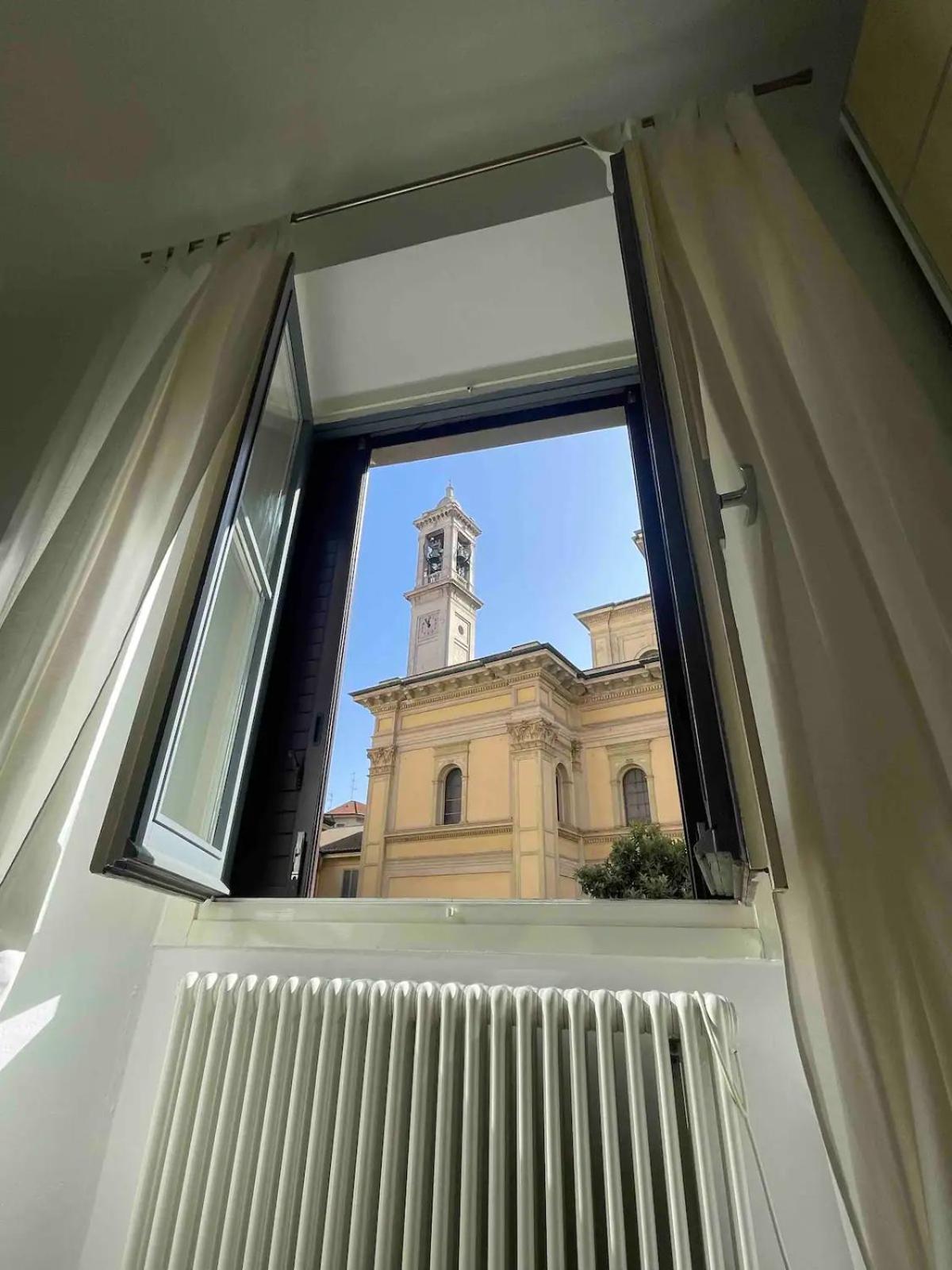 Ampio E Accogliente Bilocale - Fara 1, Porta Nuova Apartamento Milão Exterior foto
