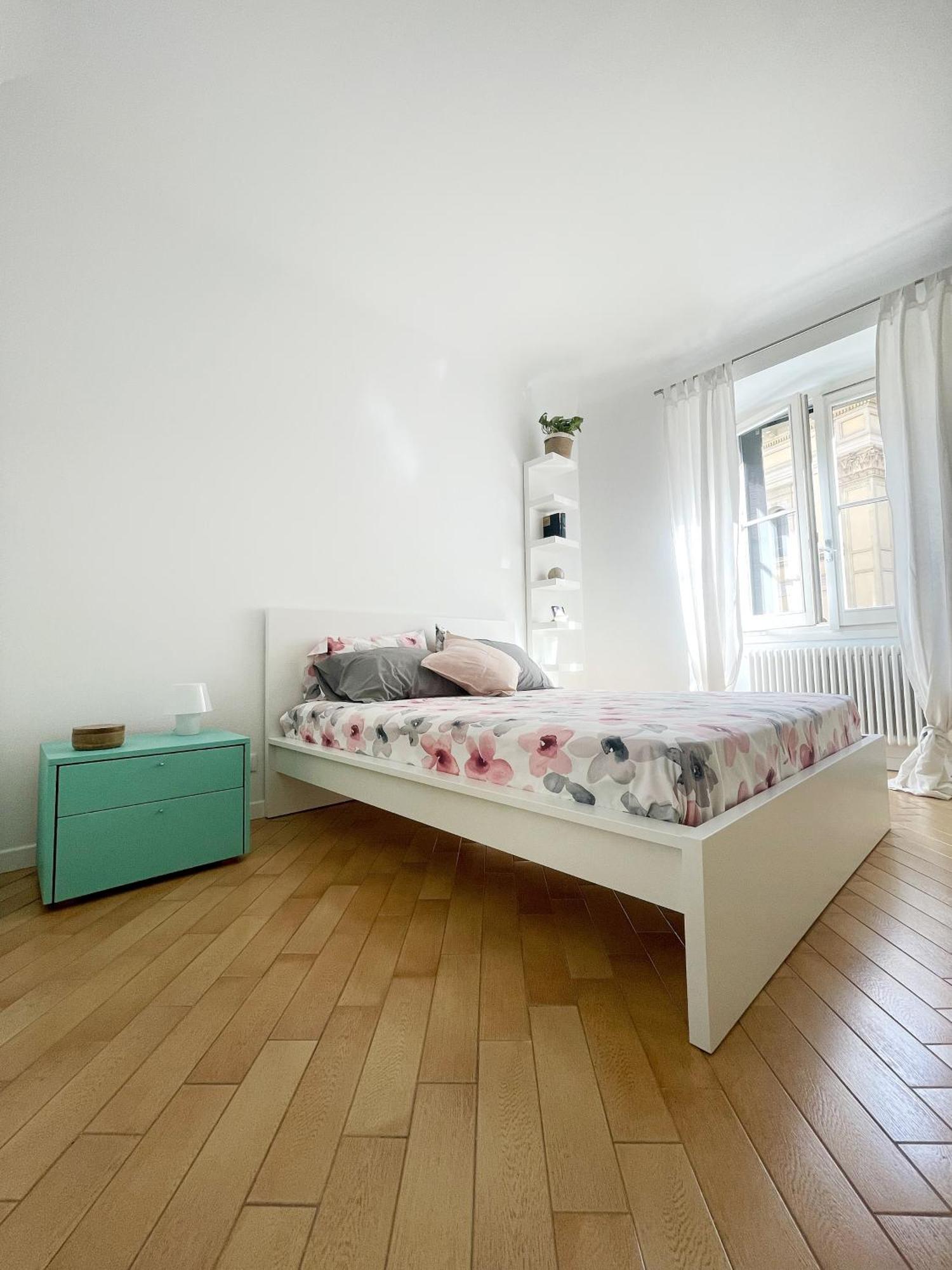 Ampio E Accogliente Bilocale - Fara 1, Porta Nuova Apartamento Milão Exterior foto